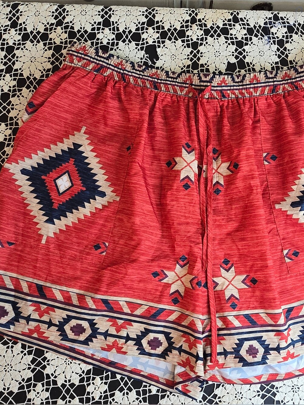 Aztec Womens Shorts, Plus Size, Elastic Waist, Np Tags
